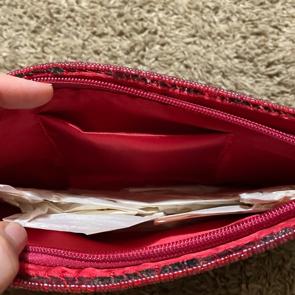 Handbag - Picture 5 of 9